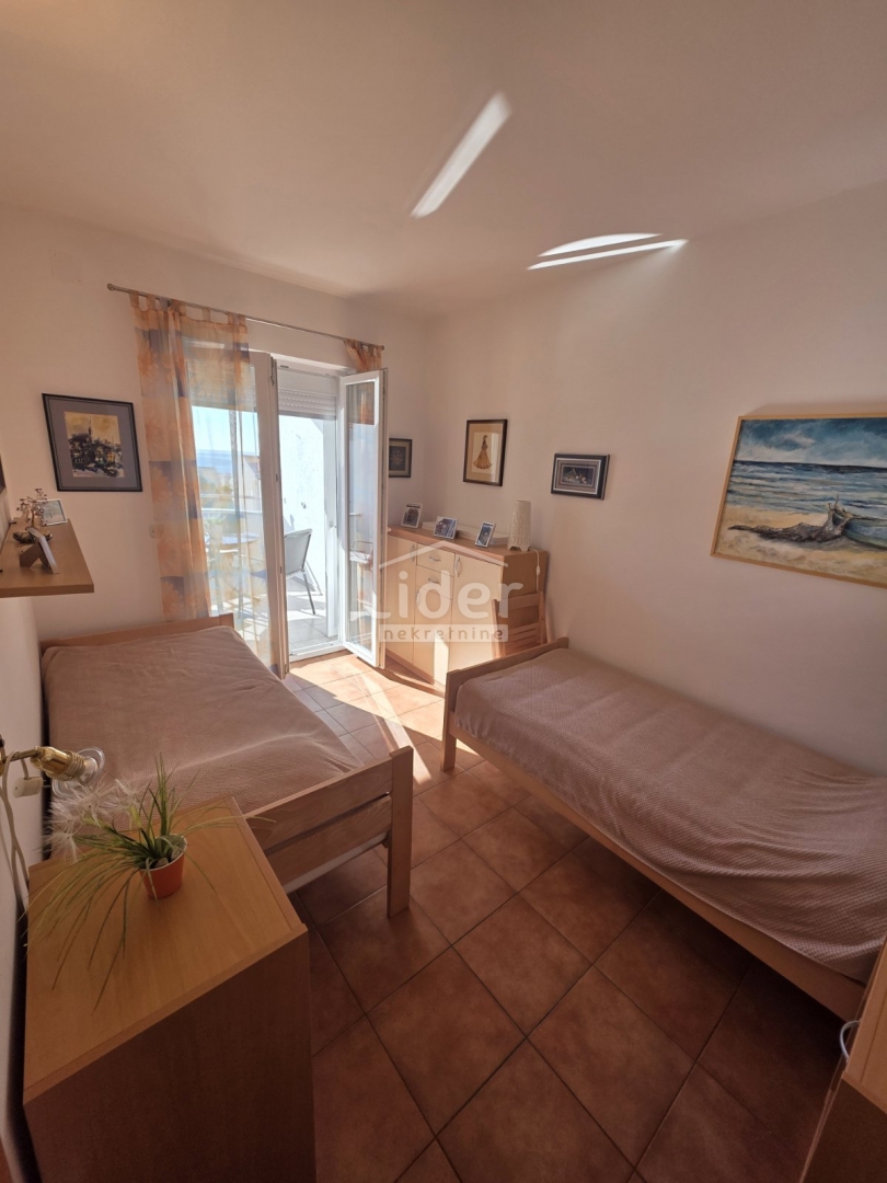 Apartma Novalja, 56m2