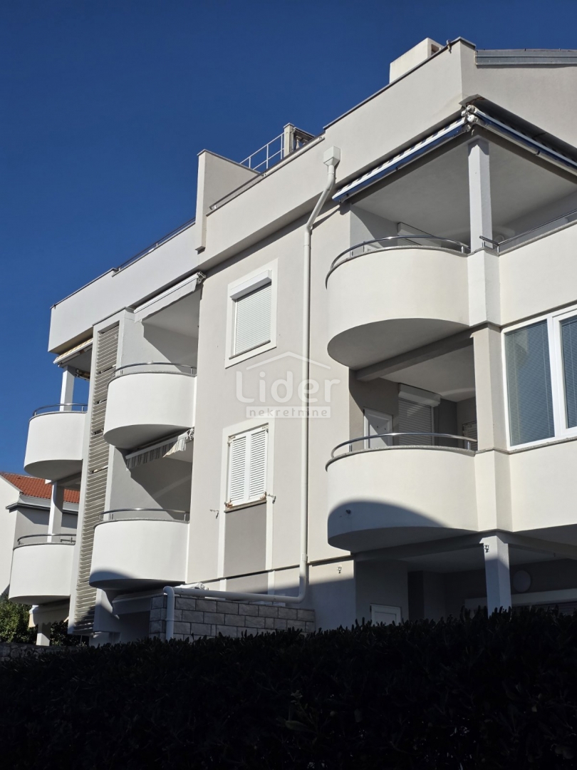 Apartma Novalja, 56m2