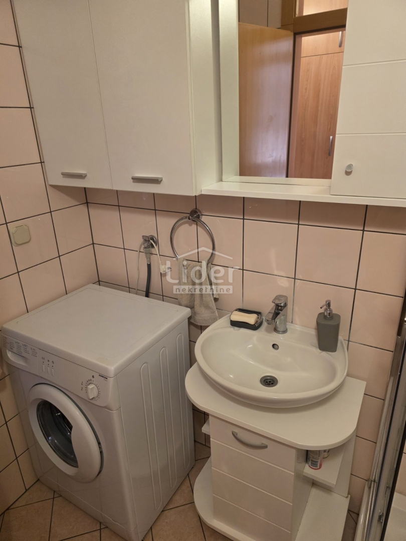 Apartma Novalja, 56m2