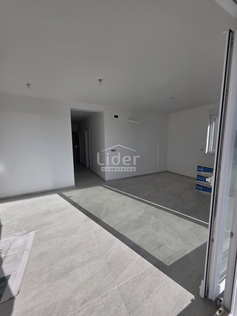 Apartma Novalja, 94m2