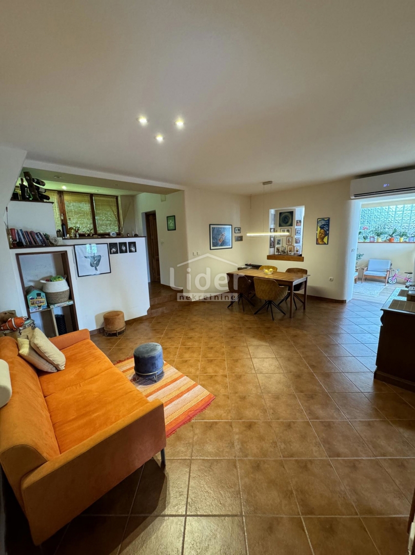 Stanovanje Opatija - Centar, 118m2