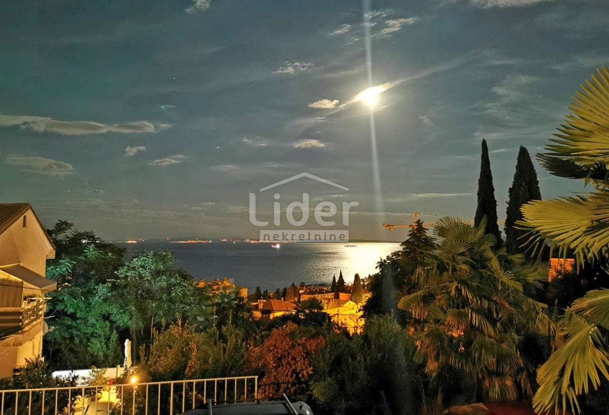 Stanovanje Opatija - Centar, 118m2