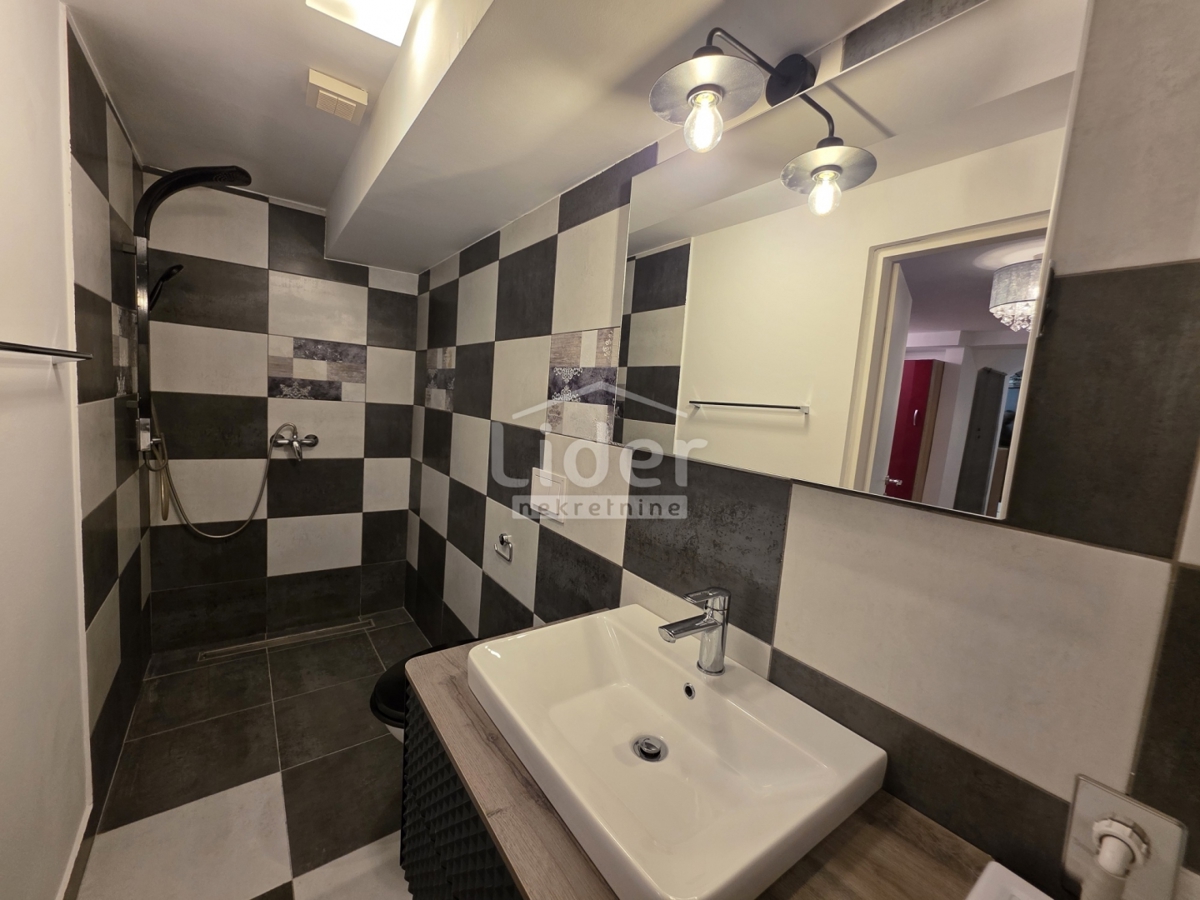 Stanovanje Mali Lošinj, 66m2