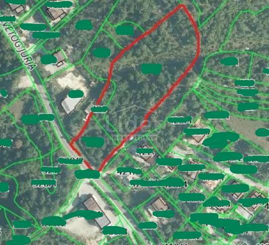 Zemljišče Drenova, 8500m2