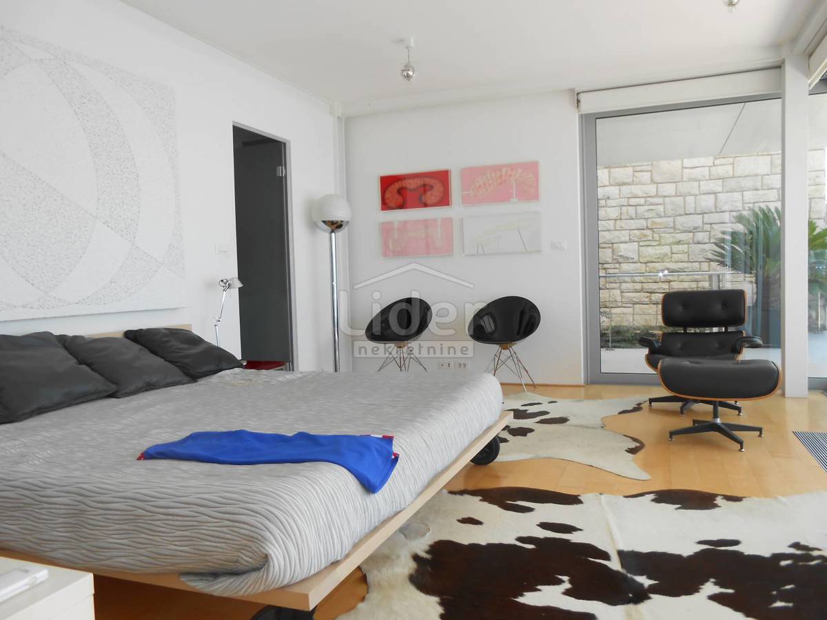 Hiša Kantrida, 550m2