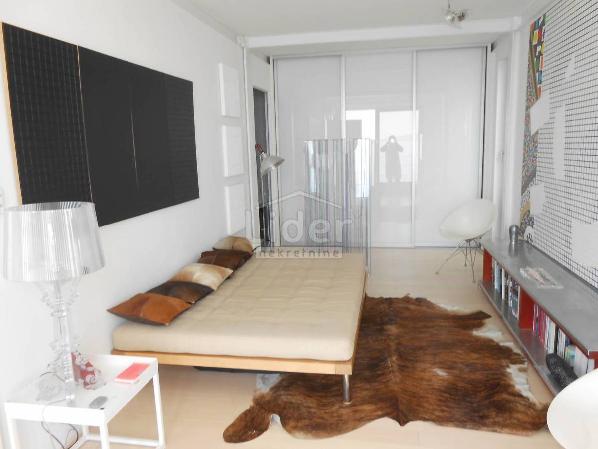 Hiša Kantrida, 550m2