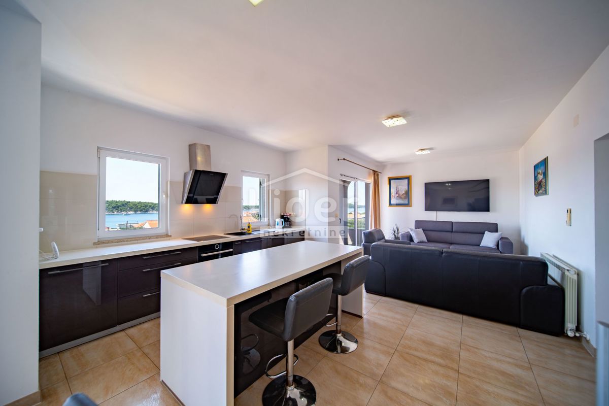 Apartma Barbat na Rabu, 102m2