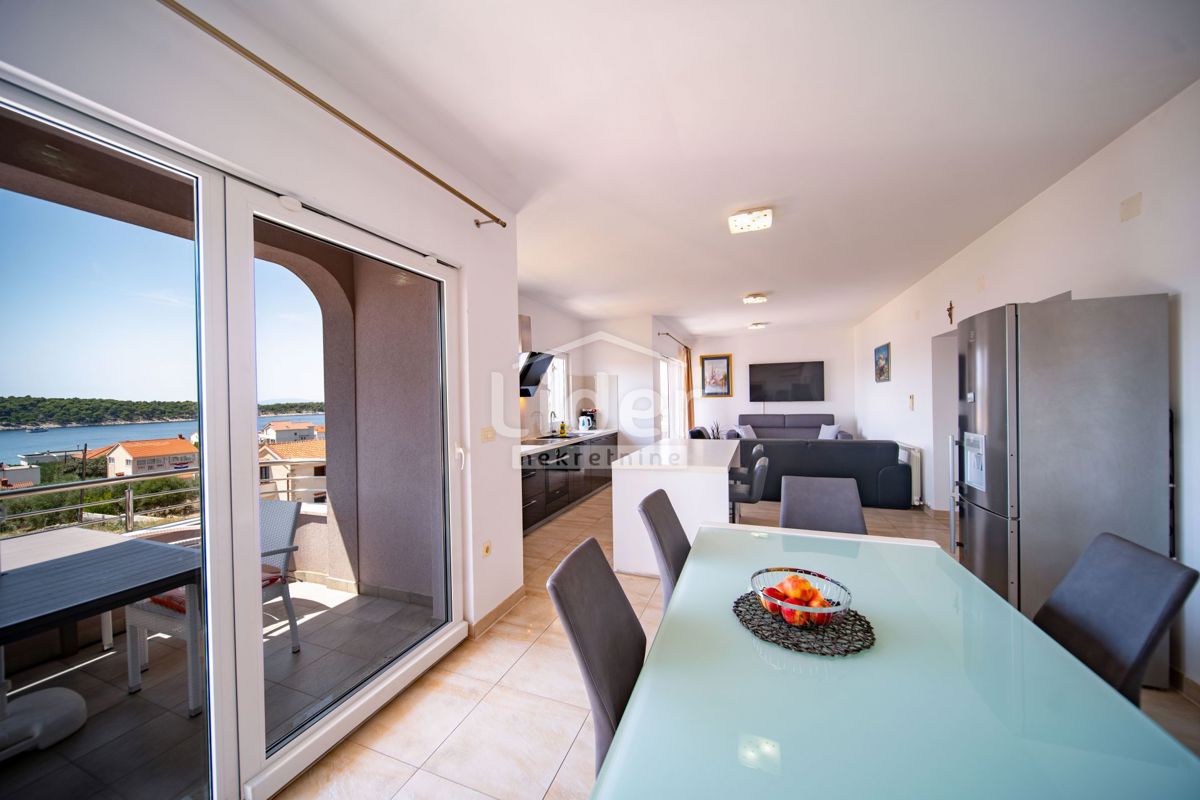 Apartma Barbat na Rabu, 102m2