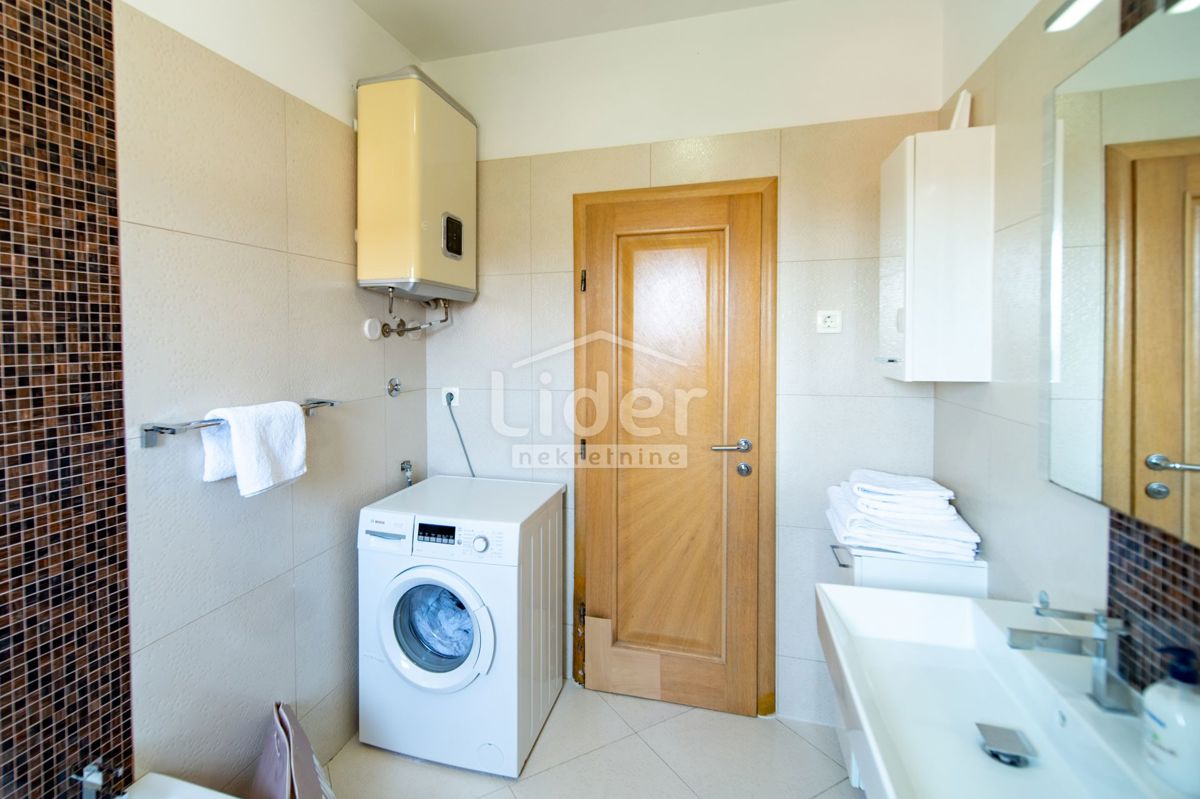 Apartma Barbat na Rabu, 102m2