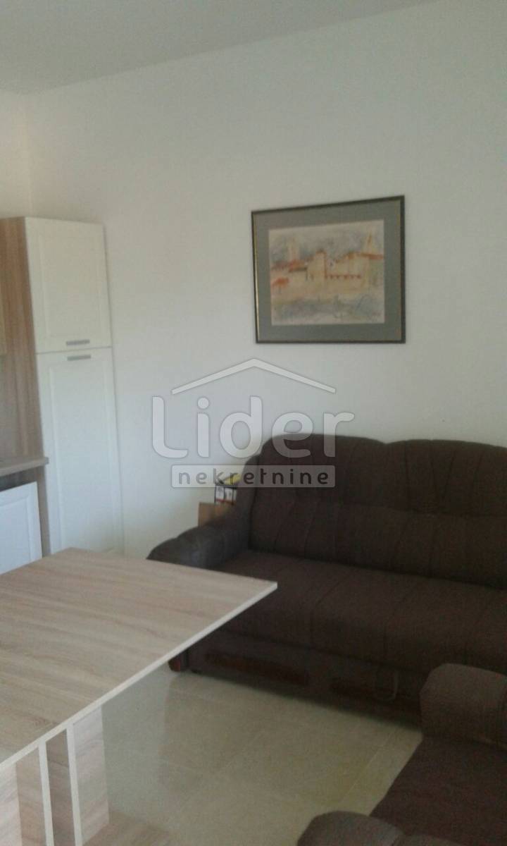 Hiša Kraljevica, 400m2