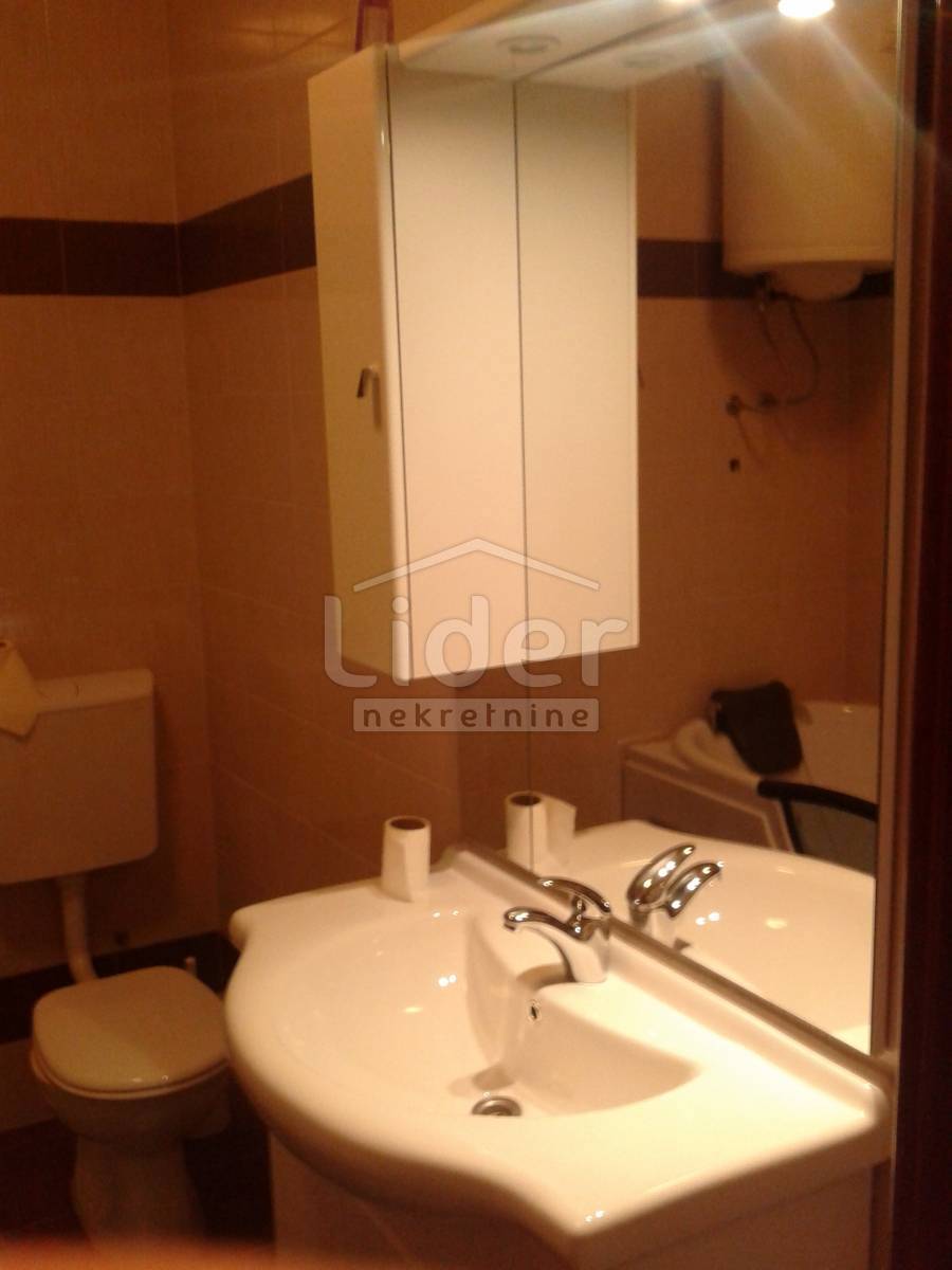 Hiša Kraljevica, 400m2