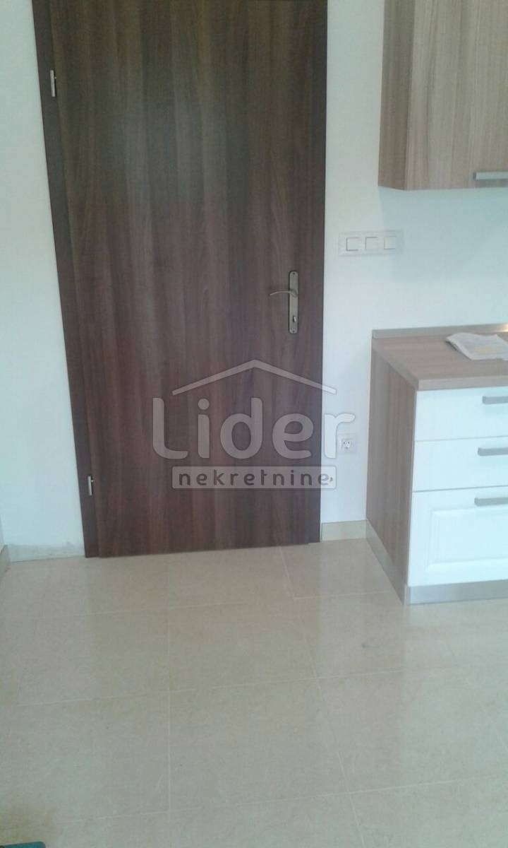 Hiša Kraljevica, 400m2