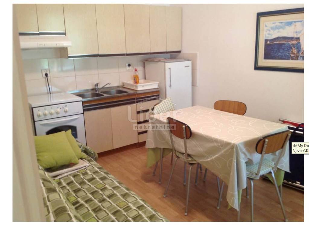 Hiša Njivice, 188m2