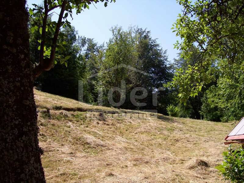 Zemljišče Begovo Razdolje, 702m2