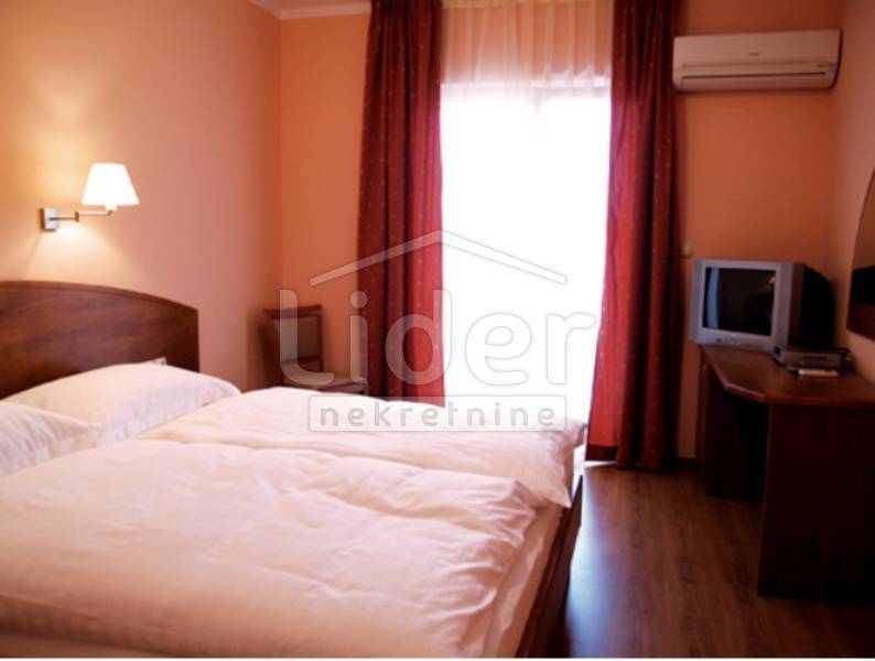 Poslovni prostor Palit, 720m2