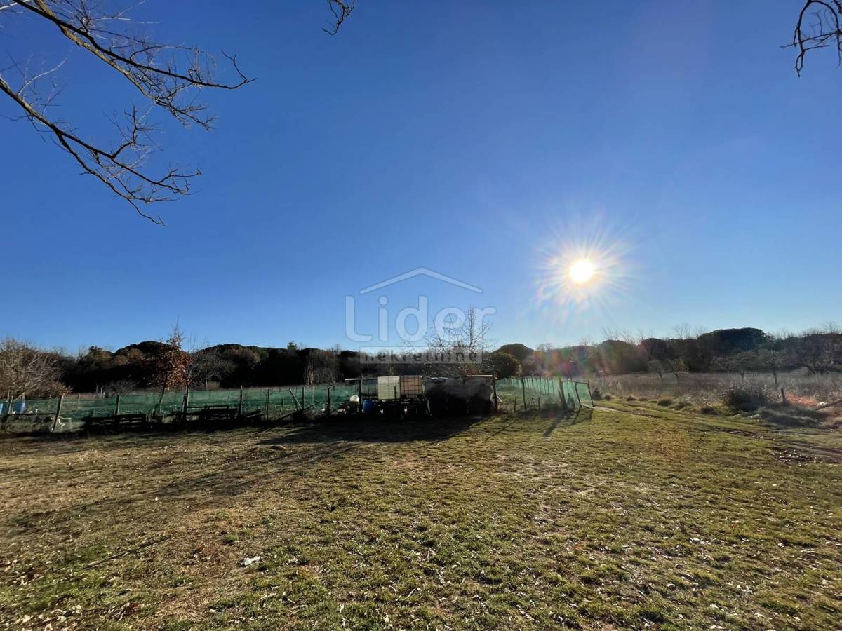 Zemljišče Poreč, 953m2