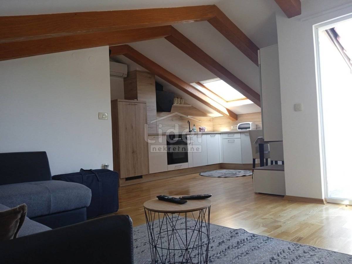 Hiša Mihotići, 403m2