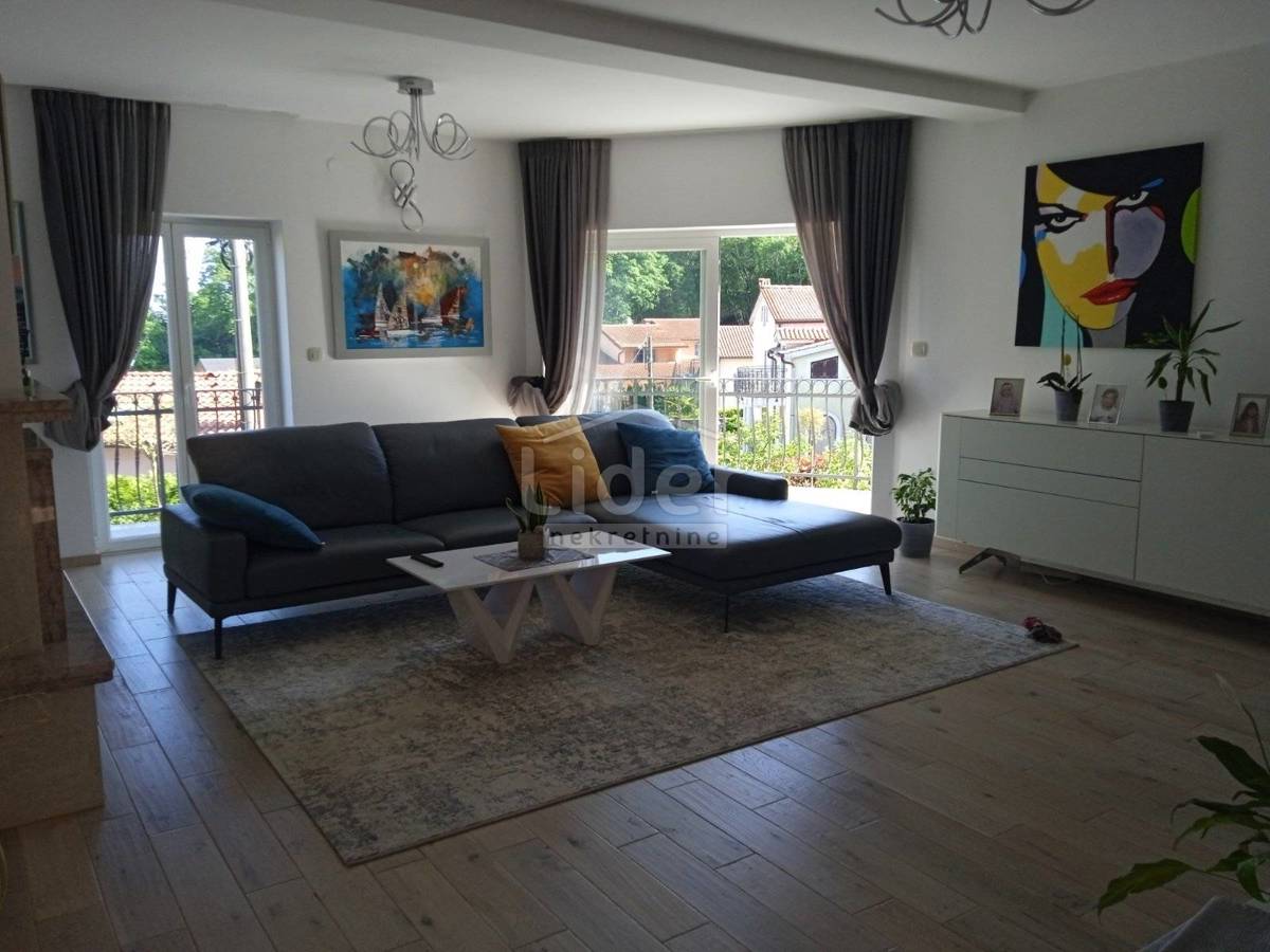 Hiša Mihotići, 403m2