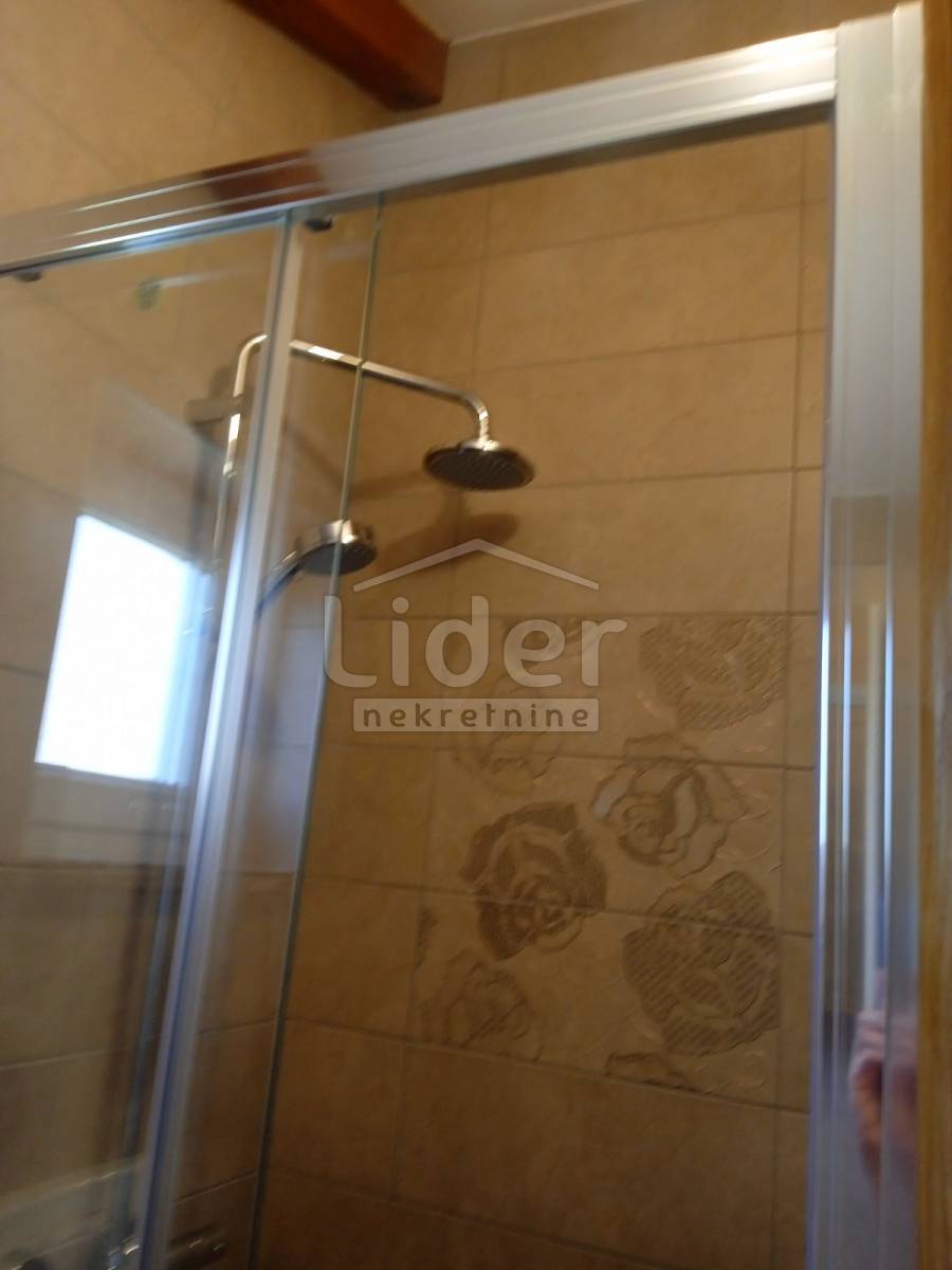 Hiša Mihotići, 403m2