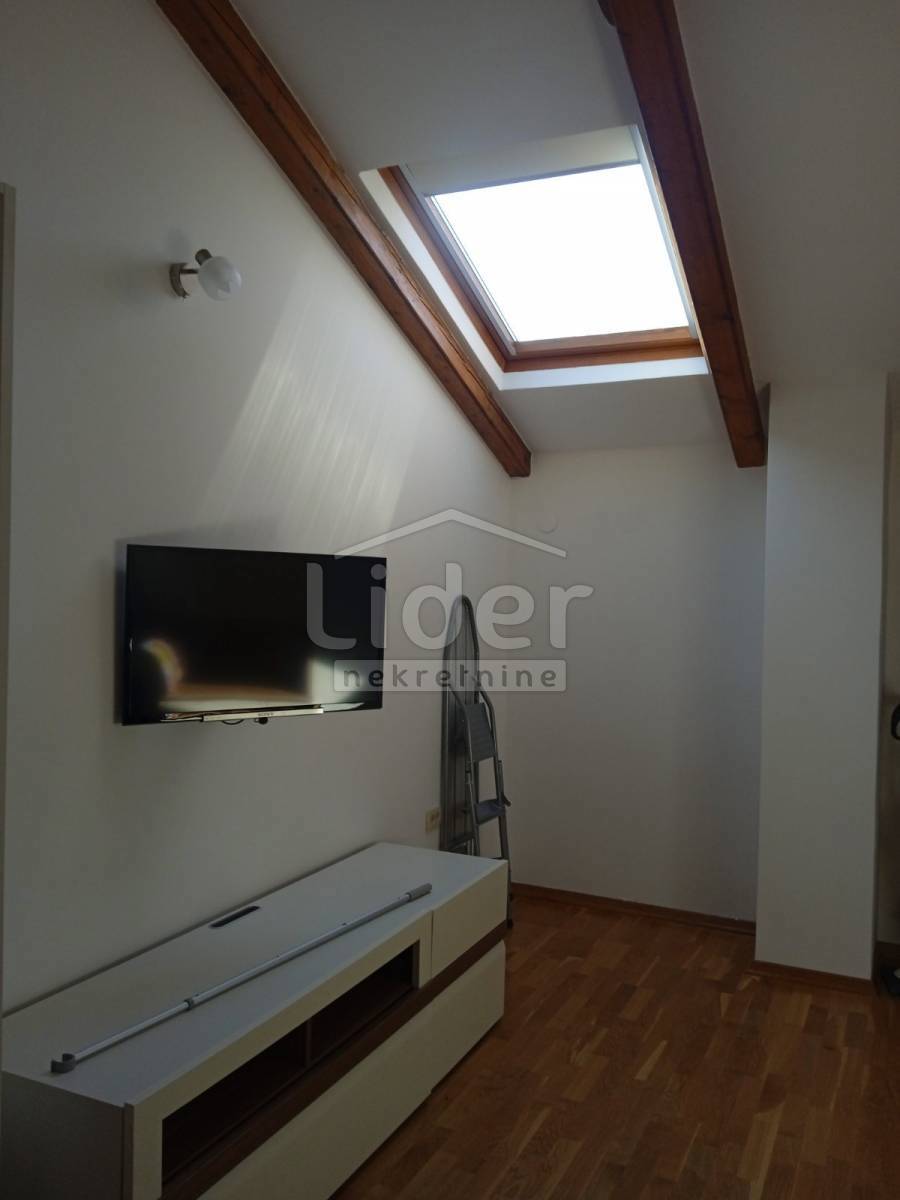 Hiša Mihotići, 403m2