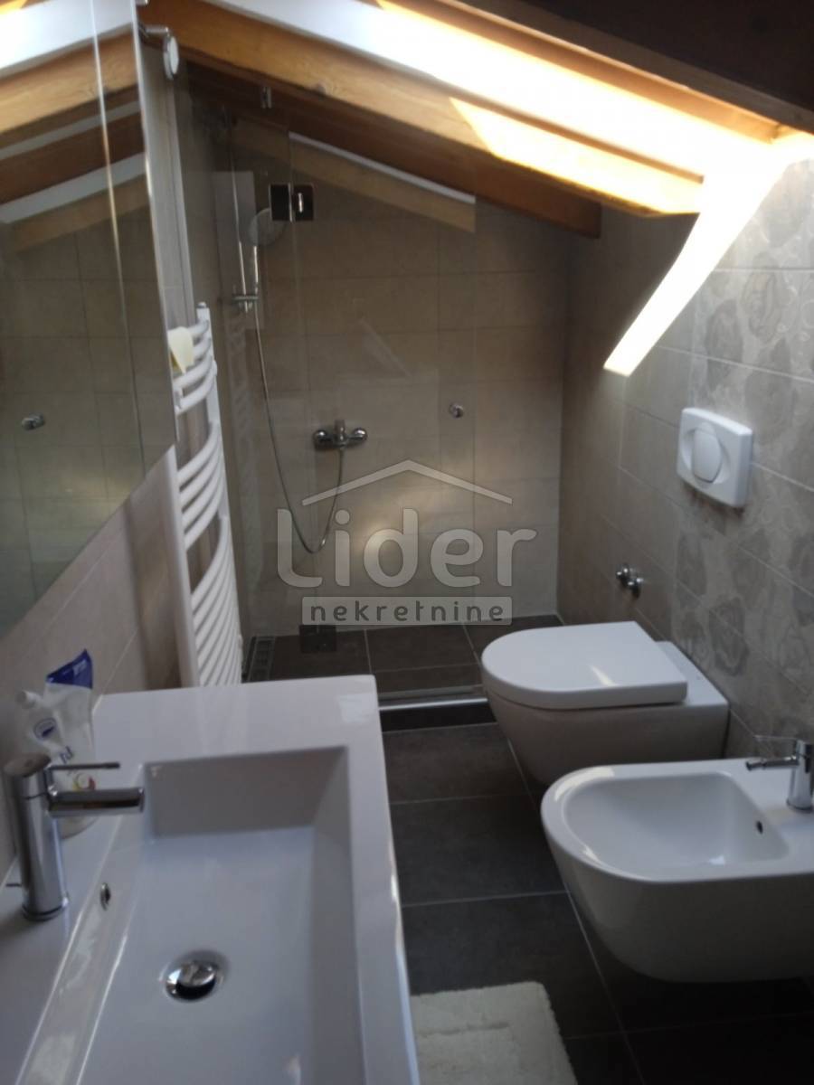 Hiša Mihotići, 403m2