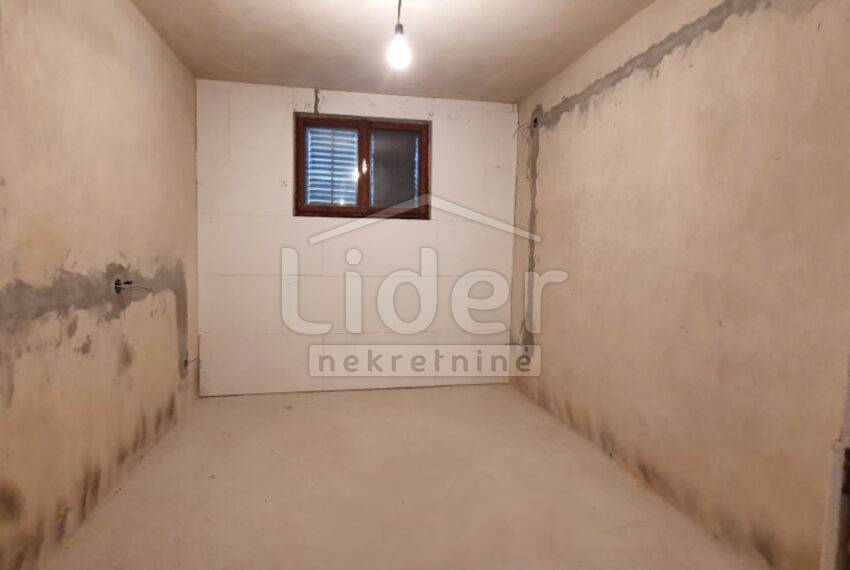 Hiša Kanfanar, 200m2