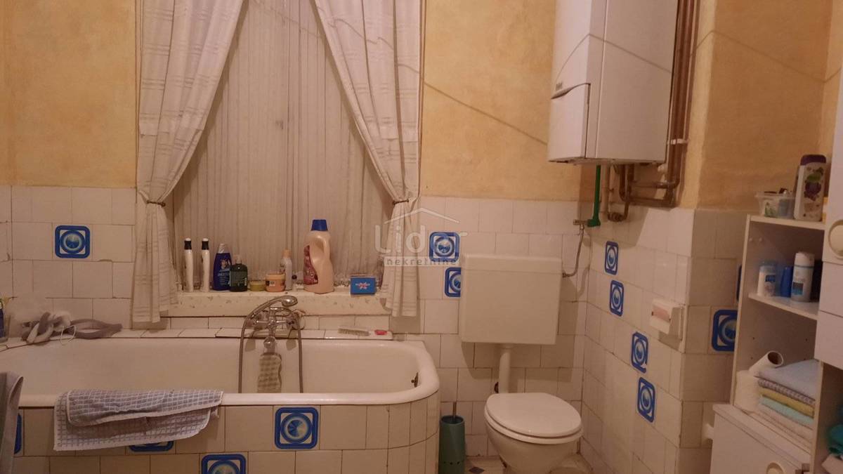 Stanovanje Centar, 105m2