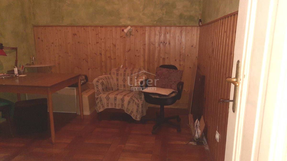 Stanovanje Centar, 105m2