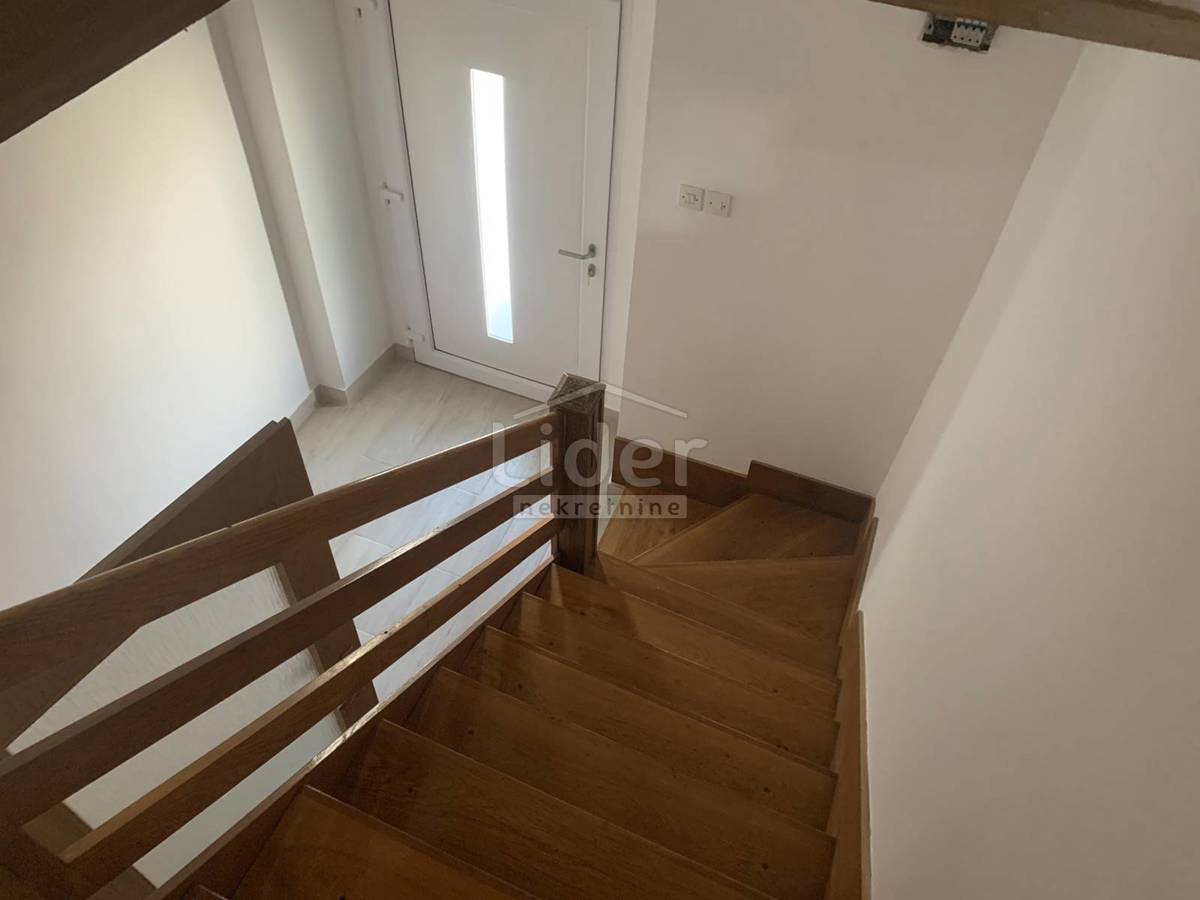 Hiša Sveti Vid-Miholjice, 500m2