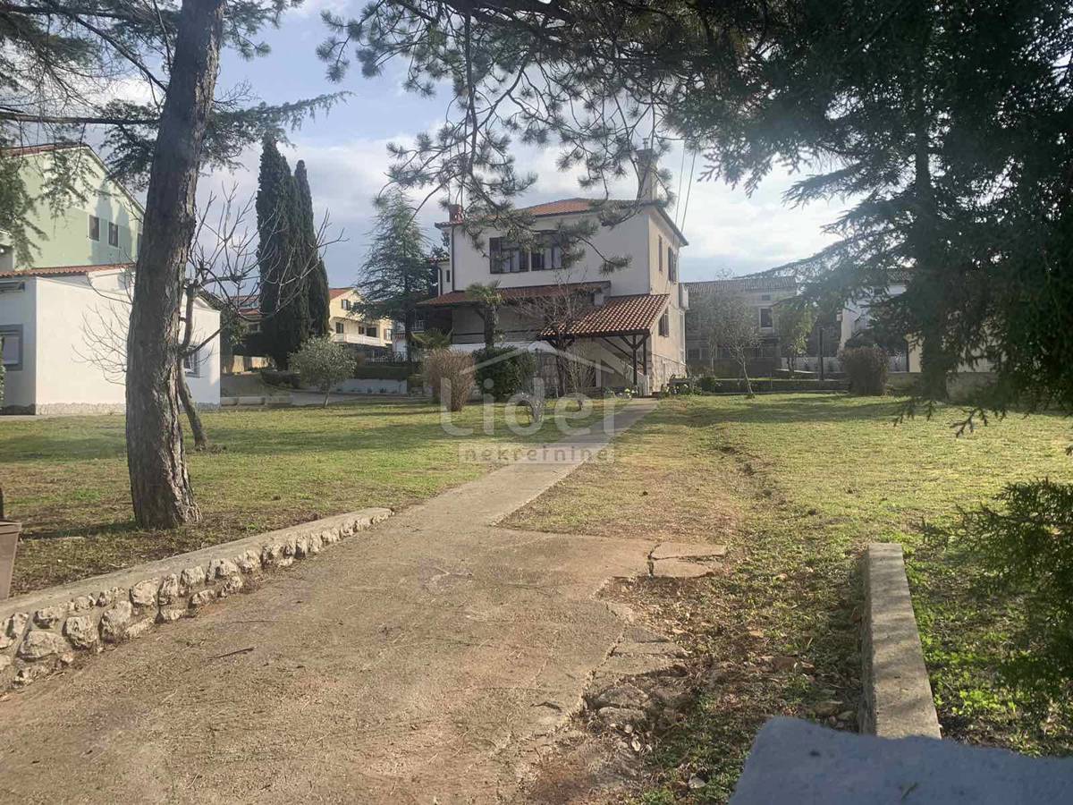 Hiša Sveti Vid-Miholjice, 500m2