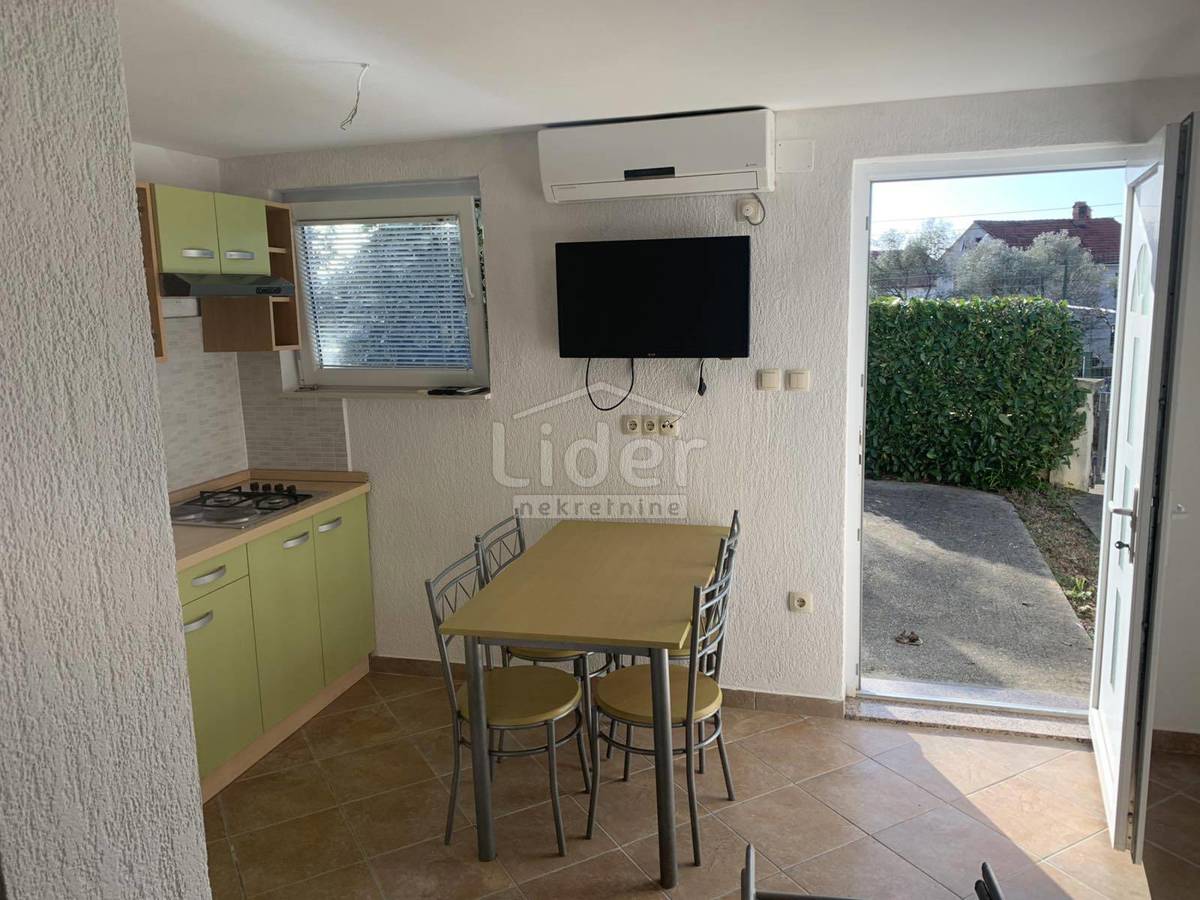 Hiša Sveti Vid-Miholjice, 500m2