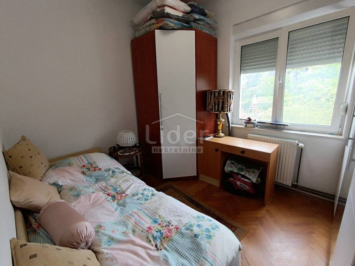 Hiša Matulji, 400m2