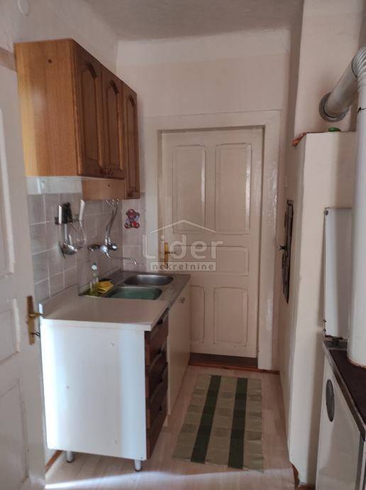 Hiša Vrbovsko, 140m2