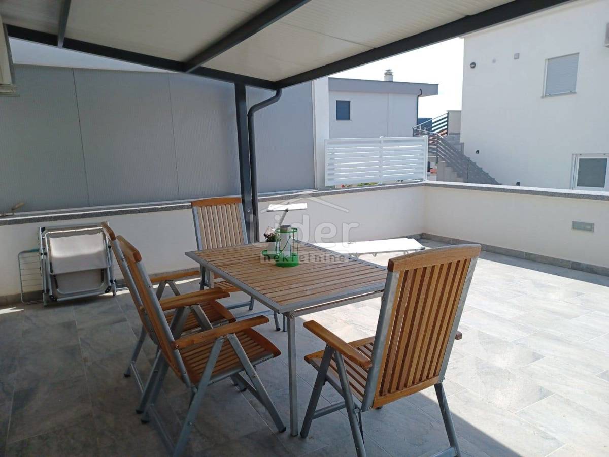 Apartma Crikvenica, 100m2