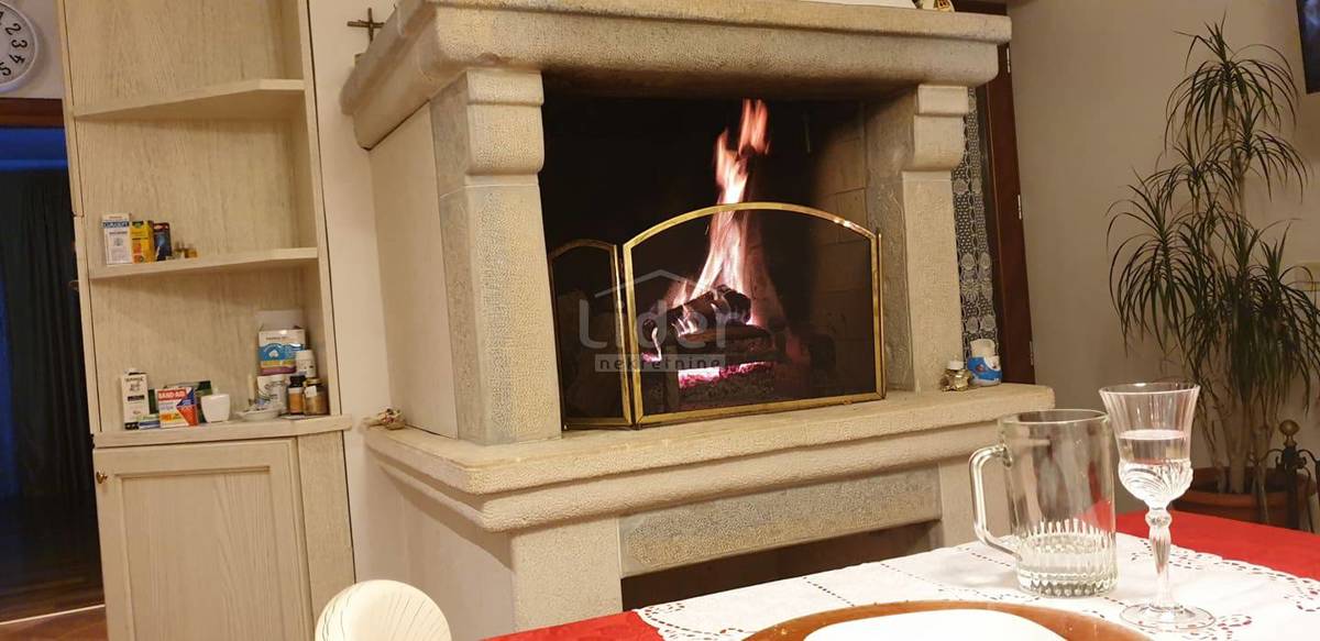 Hiša Nova Vas, 850m2