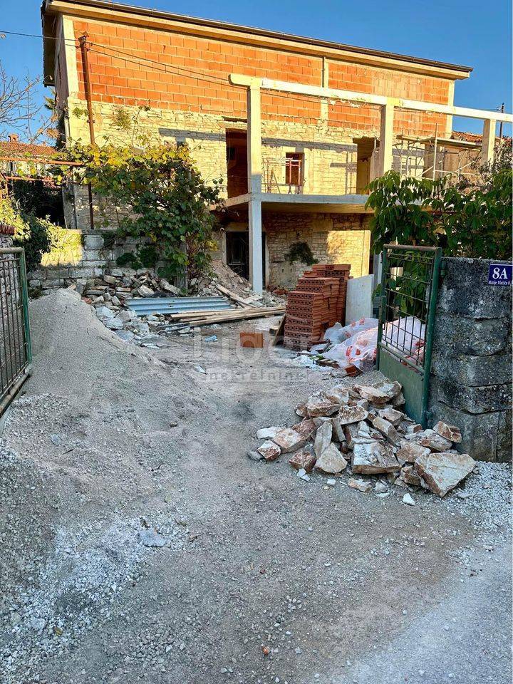 Hiša Kanfanar, 240m2