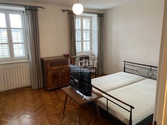 Hiša Novi Vinodolski, 80m2