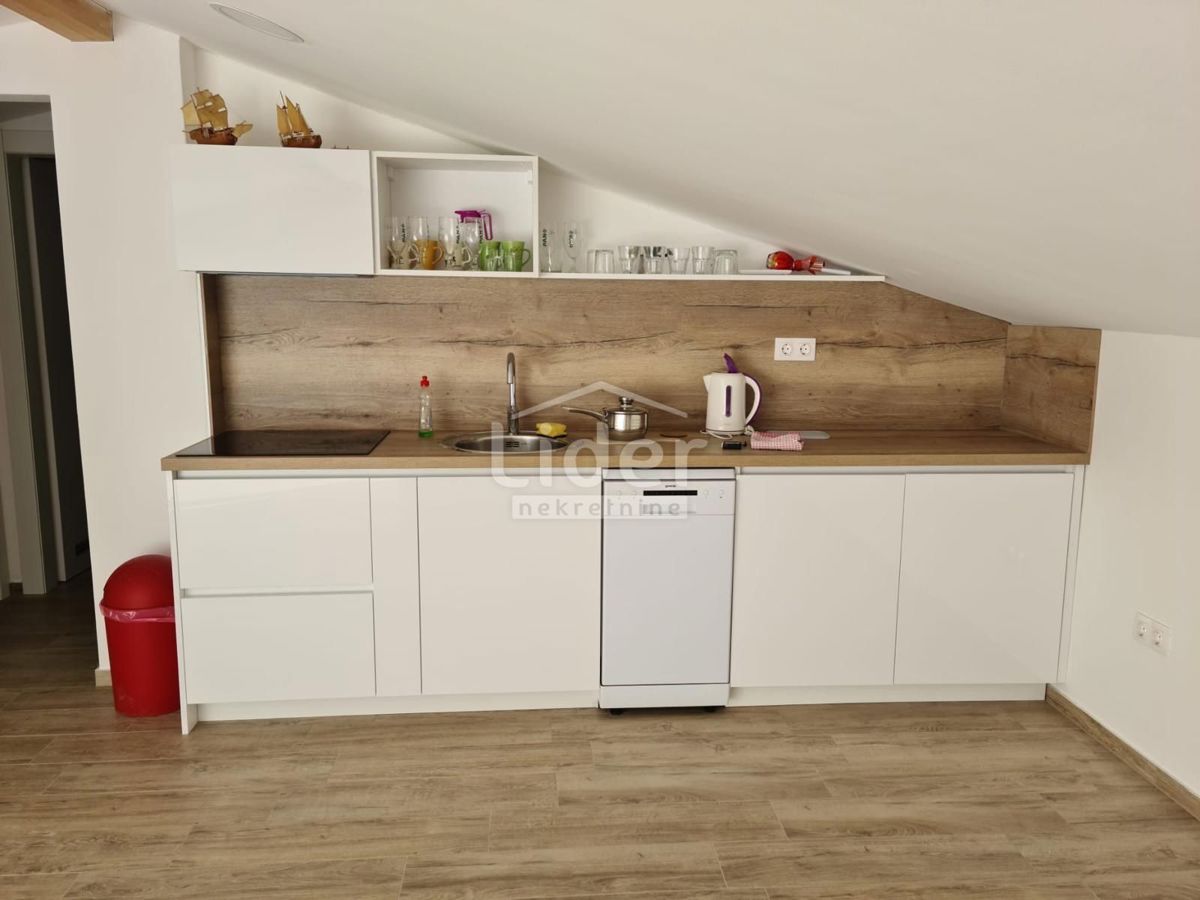 Hiša Crikvenica, 270m2