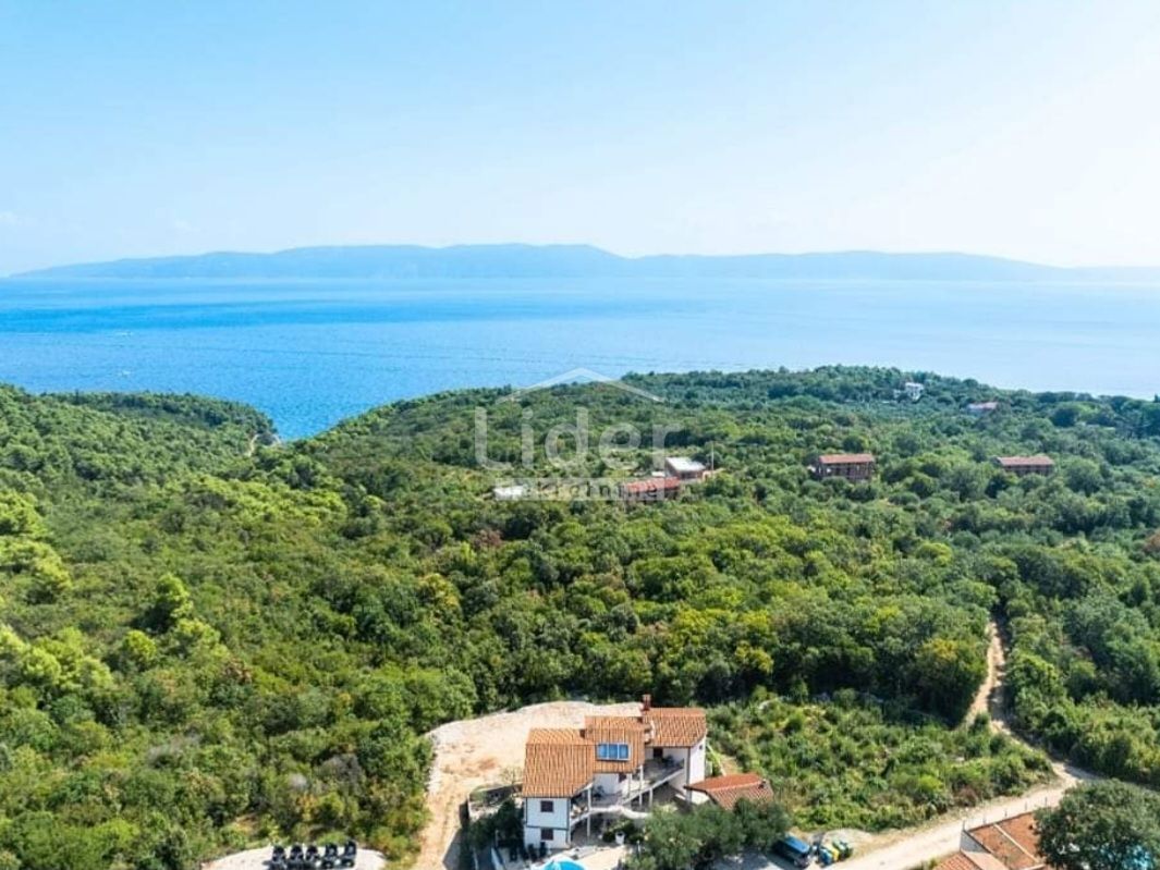 Zemljišče Drenje, 1015m2