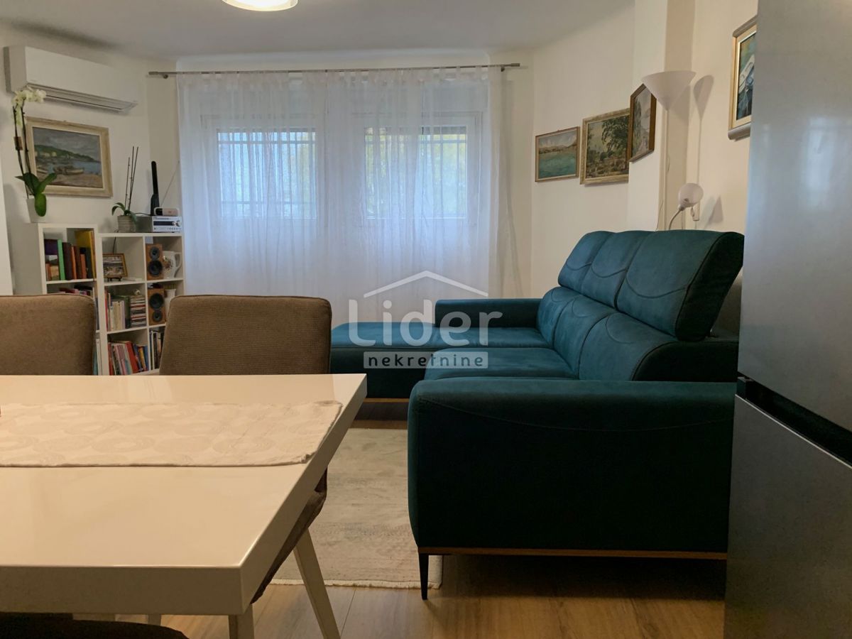 Stanovanje Bulevard, 110m2