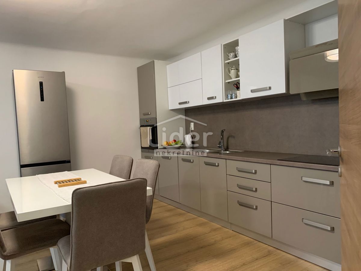 Stanovanje Bulevard, 110m2