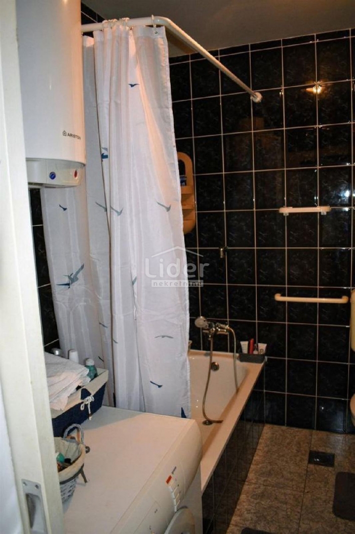 Stanovanje Banderovo, 65m2