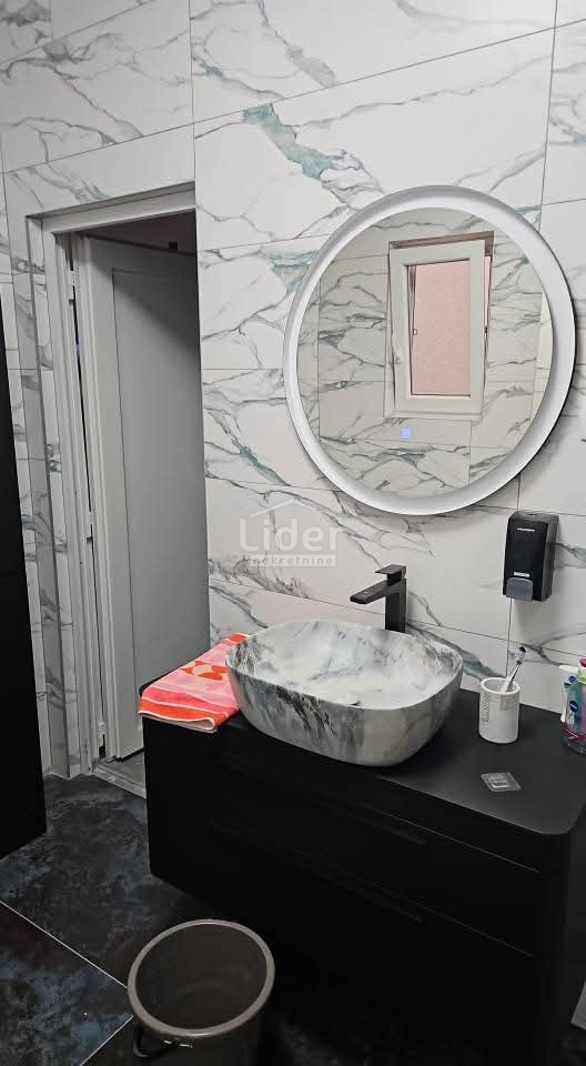 Stanovanje Novalja, 46m2