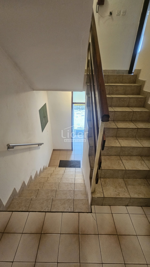 Hiša Rešetari, 130m2