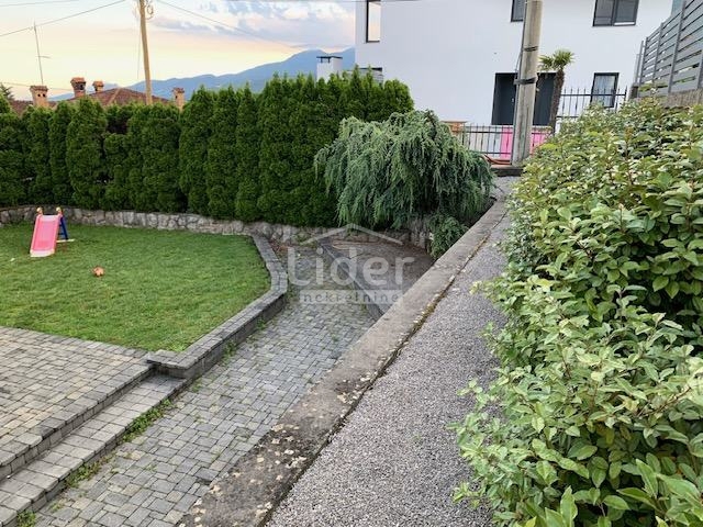 Hiša Matulji, 230m2