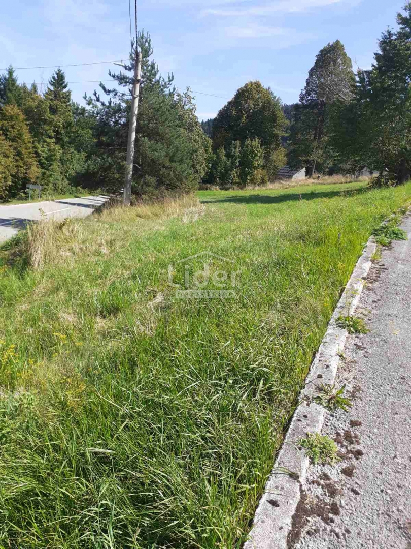 Zemljišče Stara Sušica, 1309m2