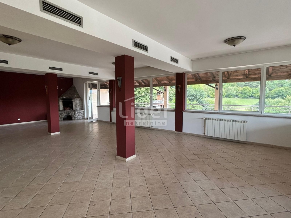 Hiša Šapjane, 780m2