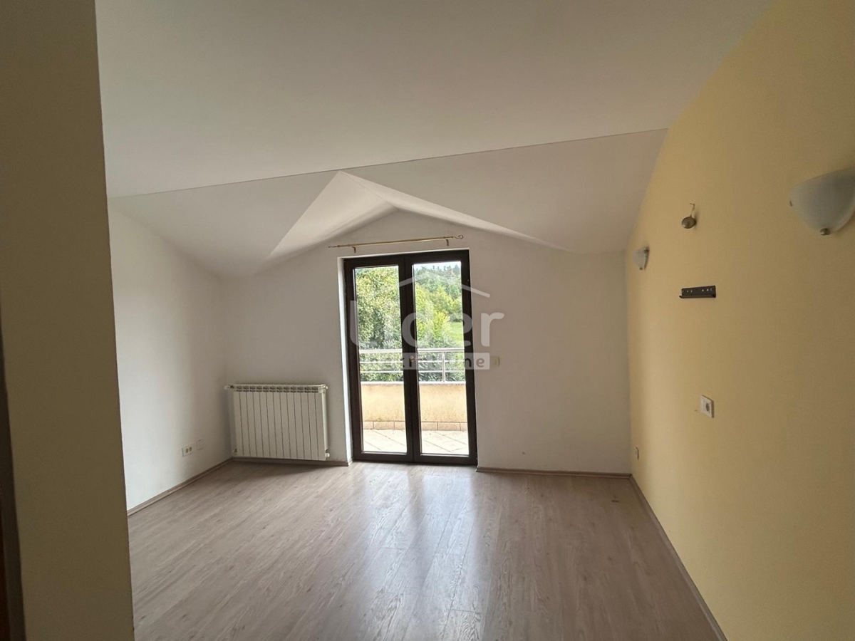 Hiša Šapjane, 780m2