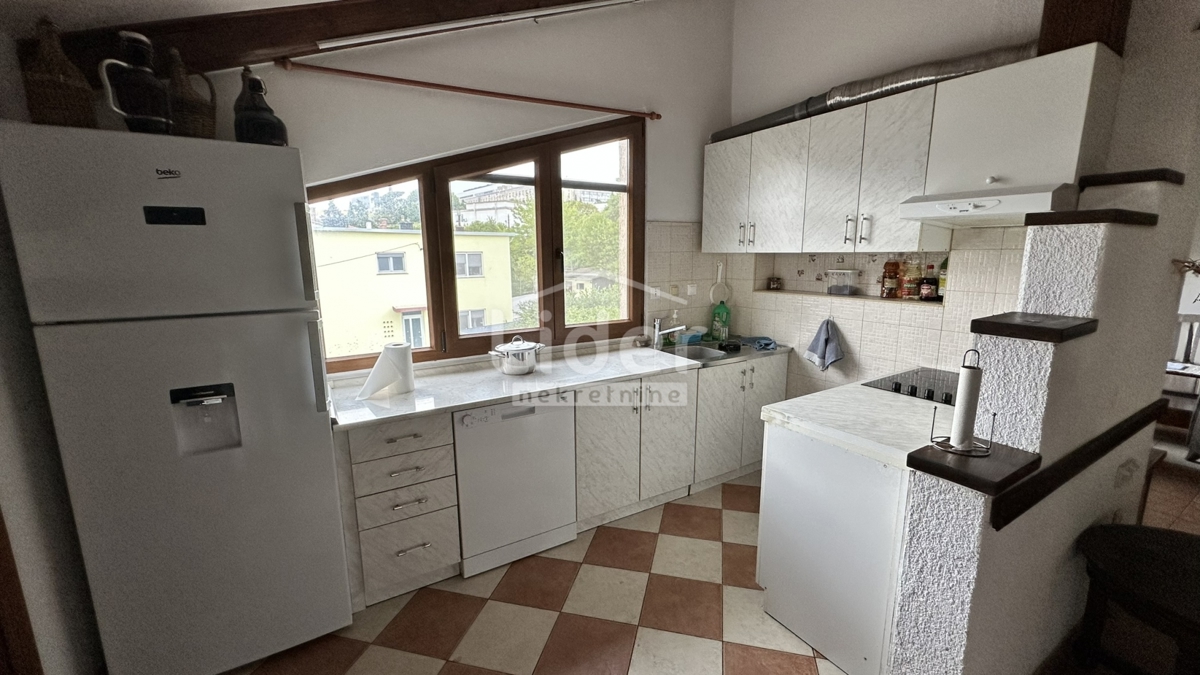 Stanovanje Donja Vežica, 125m2