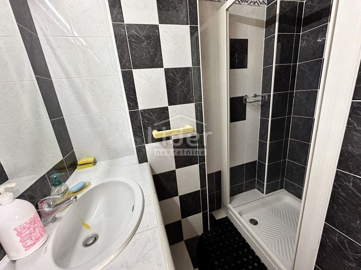 Stanovanje Donja Vežica, 125m2